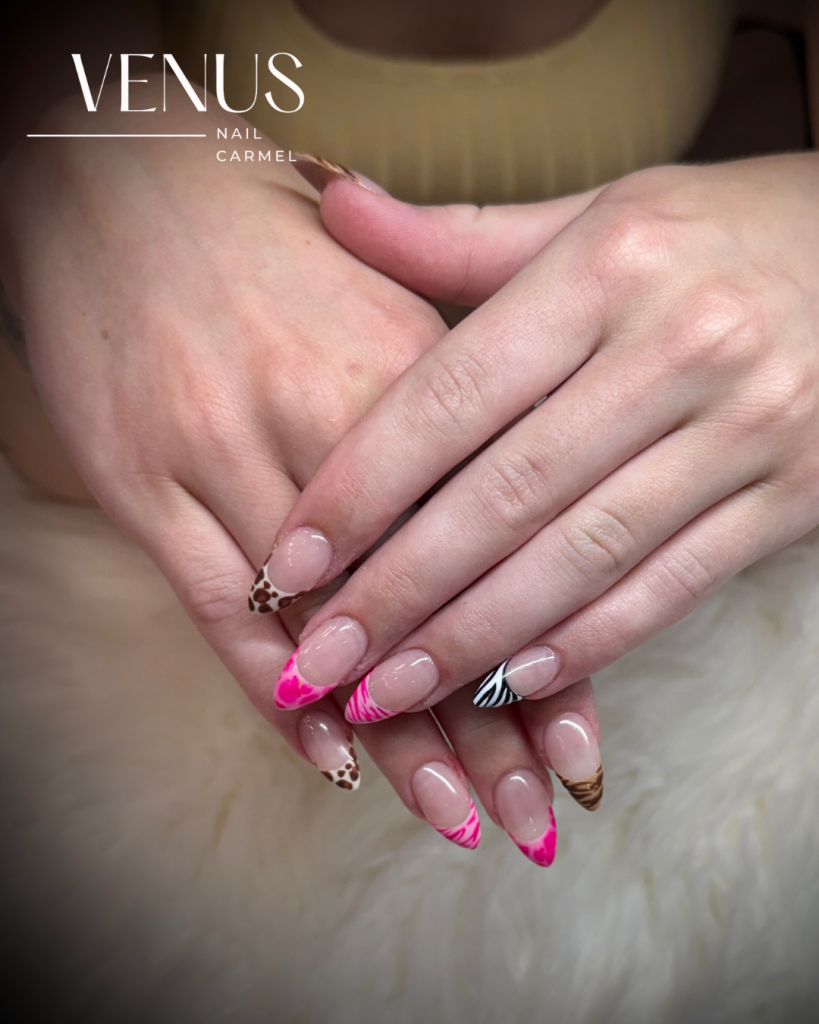 Nail design by Venus Nails in Carmel, Indiana