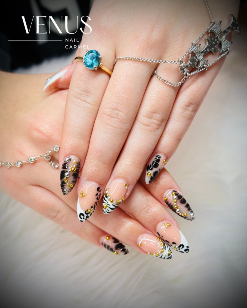 Nail design by Venus Nails in Carmel, Indiana