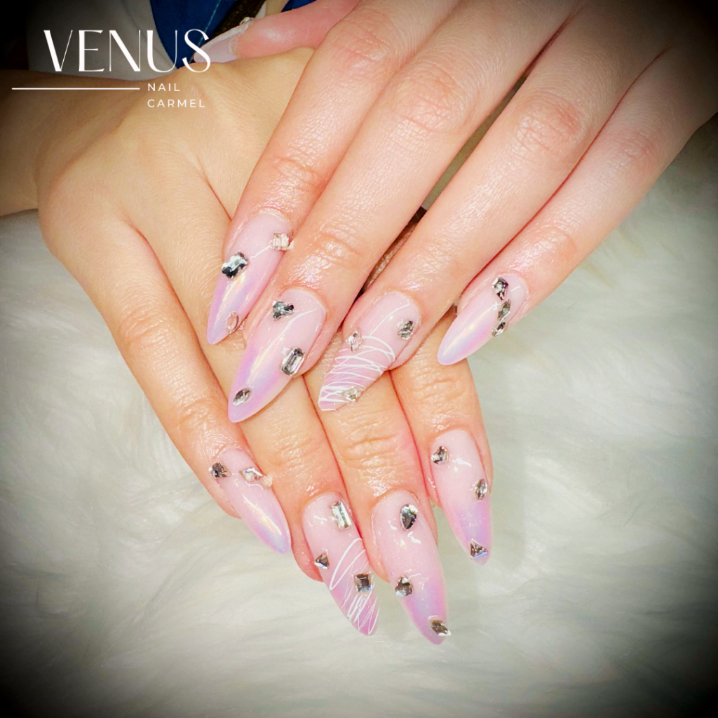 Nail design by Venus Nails in Carmel, Indiana
