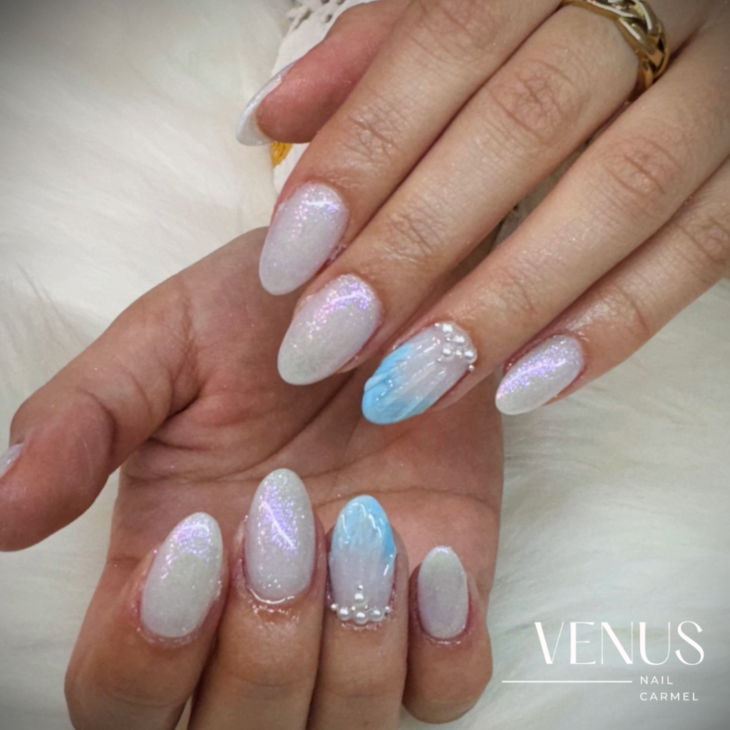 Nail design by Venus Nails in Carmel, Indiana