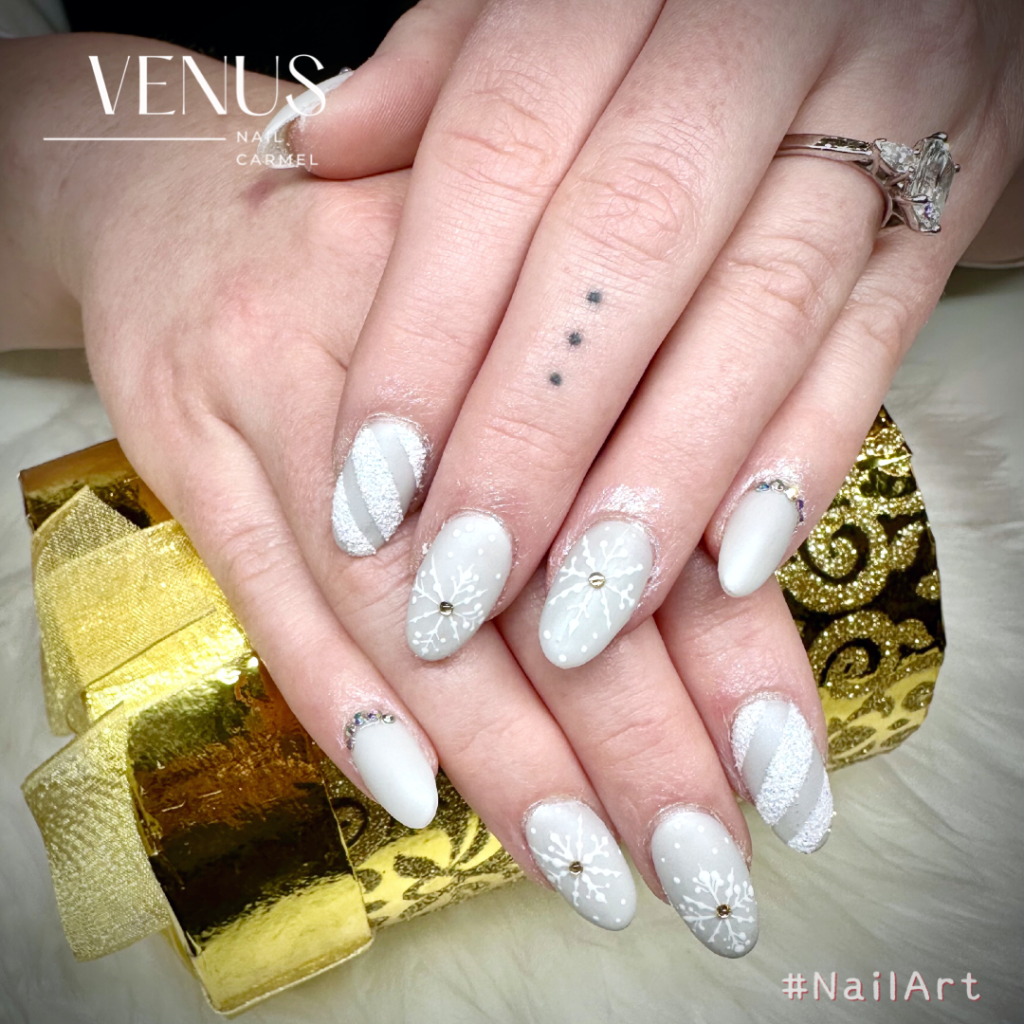 Nail design by Venus Nails in Carmel, Indiana