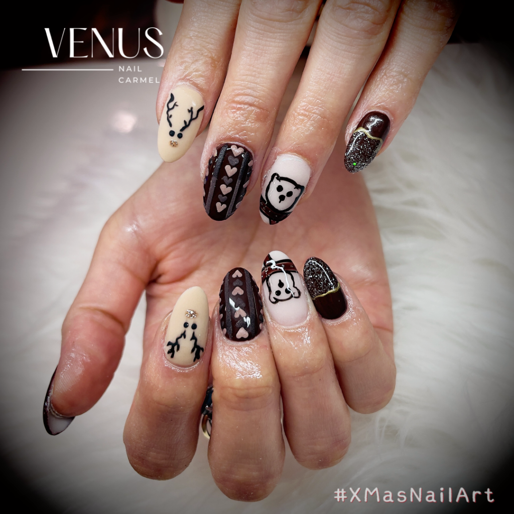 Nail design by Venus Nails in Carmel, Indiana