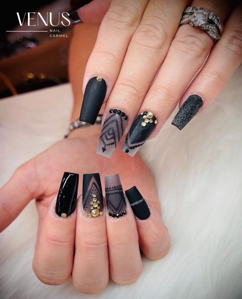 Nail design by Venus Nails in Carmel, Indiana