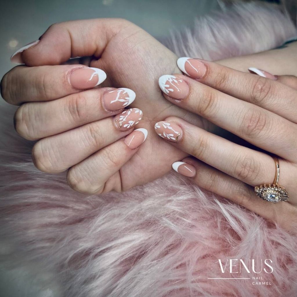 Nail design by Venus Nails in Carmel, Indiana